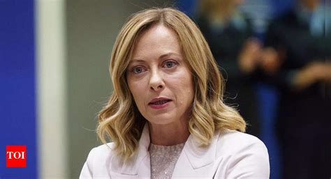 Right Melodi: Italian PM marries strategy and selfie (with Modi ...