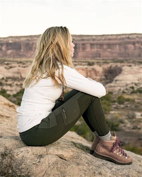 Athleta #powerofshe #utah #canyonlands #dannerboots #hiking | Hiking ...