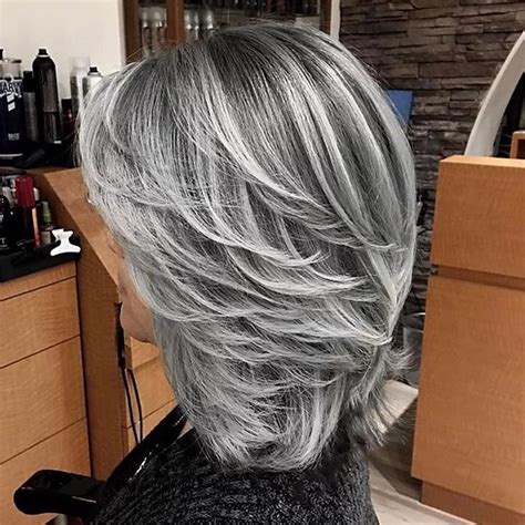 Silver Gray Ombre Layered Wigs with Curtain Bangs for Women Synthetic ...