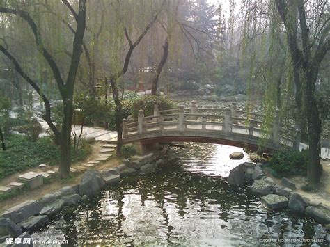 小桥流水人家，中国5个最美水乡古镇，第1个最好玩可坐在水里吃饭