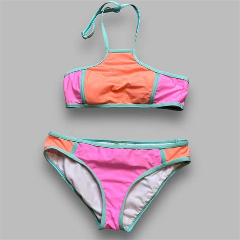 Gianni Bini Color Block Bikini set Size medium Good... - Depop