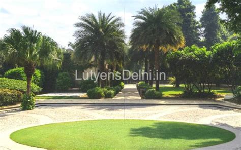 Independent Bungalow for Sale Aurangzeb Road Central Delhi | House at ...