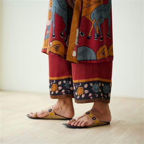 Buy Chitra Modal Satin Kurta Set - Rust | Rustorange