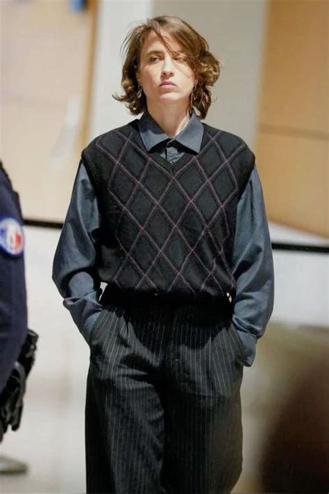 Adele Haenel in court | Idee di moda, Di moda, Moda