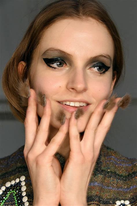 latest trend in fingernails