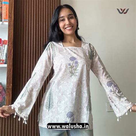 Classic White Floral Printed Bell Sleeve Short Kurti – Walusha