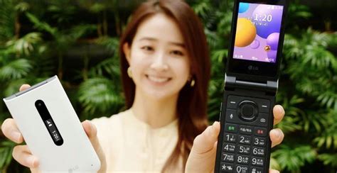 LG Folder 2 Flip Phone Launched - Highlights Include 4G, SOS Button ...