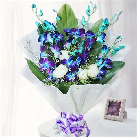 Send Bouquet of Blue Orchids N White Rose Flowers Online - GAL22-108652 ...