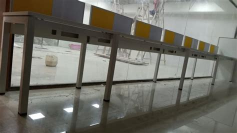 Modular Office Workstations - Cubical Office Workstation Trader ...