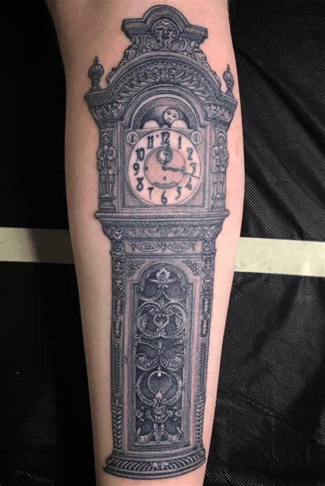 Grandfather Clock Tattoo Drawing at Emma Lowell blog