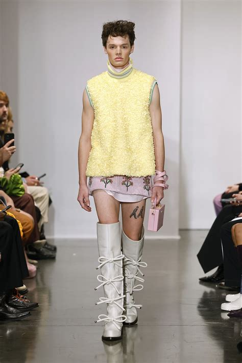 Palomo Spain vuelve a Nueva York con 'The Closet' - HIGHXTAR.