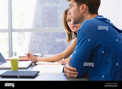 Laptop Computer Students 的图像结果