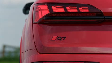 New (2014-2017) Audi S3 Review | Drive, Specs & Pricing | Carwow