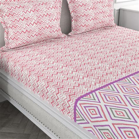 Buy PORTICO Printed 3-Piece Pink Cotton King Bedsheet Set - 2.74m x 2. ...