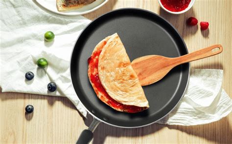 DOSA TAWA | Meyer Premium Non-Stick Flat Dosa Tawa (4mm thick)28cm