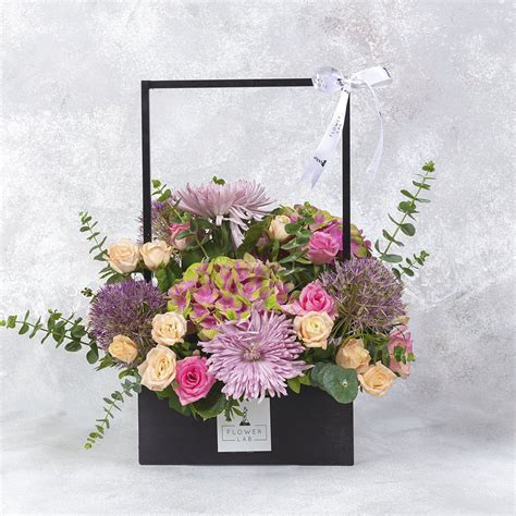 Wild Flower Arrangement – Flower Lab In