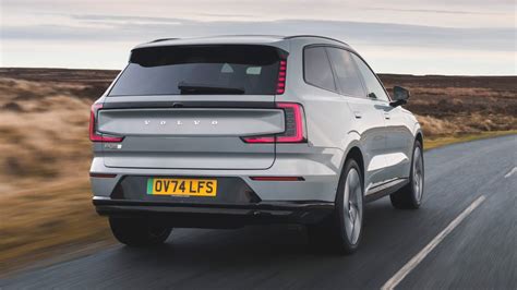 Volvo EX90 Interior Layout & Technology | Top Gear