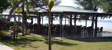 BURAPHA BEACH (Khlong Khut) - Villa Reviews, Photos, Rate Comparison ...