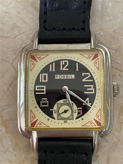 Fossil Watches - Guide to Value, Marks, History | WorthPoint Dictionary