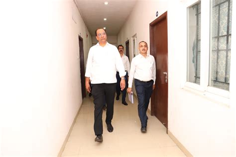 Shri Arun Baroka I.A.S., Secretary to the Govt. of India, Department of ...