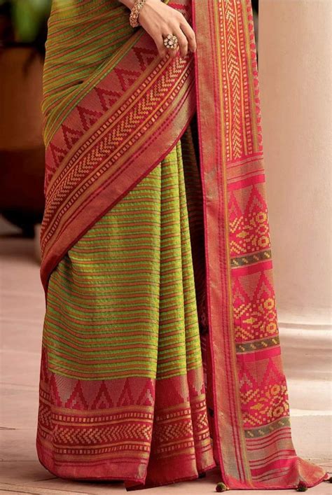 Lissome Mehndi Soft Silk Saree With Classic Two Blouse Piece – SilkFolks