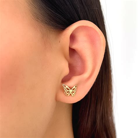 Buy women's gold & diamond studs online | gold studs online | Starkle