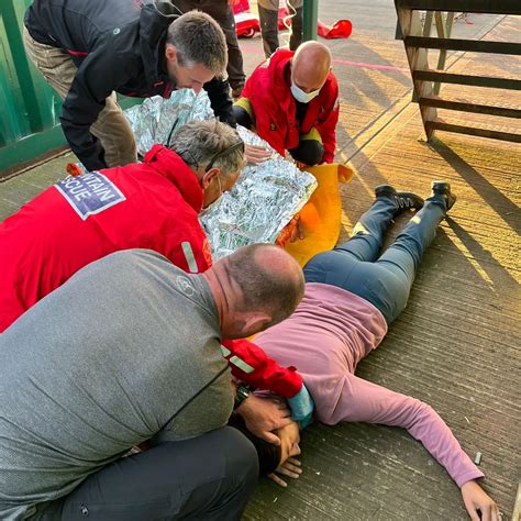 Basic Life Support Assessment 的图像结果