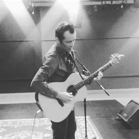 Kade Puckett (Finger style guitar player/storyteller) , 491 Timber ...