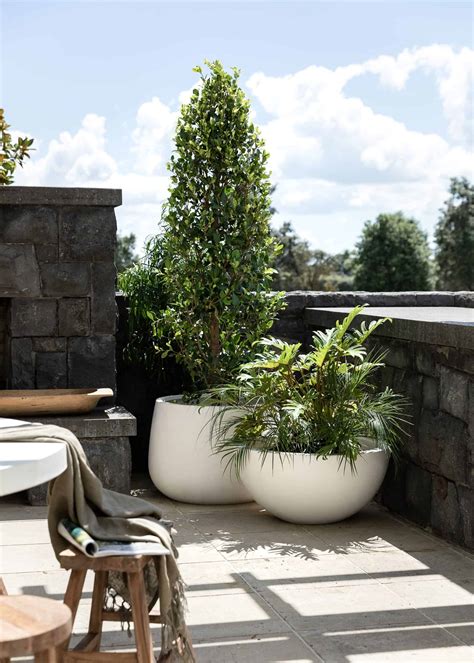 Extra Large Resin Planters Very Large Blue And White Ceramic Outdoor