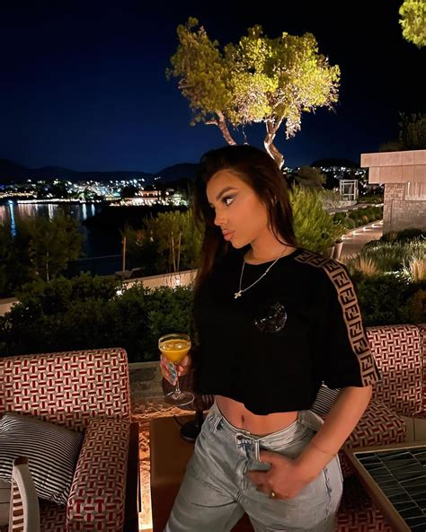 Rashel Kolaneci Onlyfans