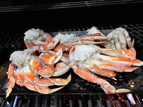 Dungeness Crab Legs – Sena Sea