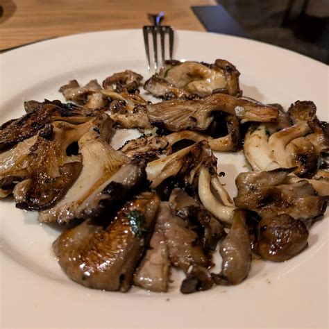 GJELINA LAS VEGAS - 3355 Las Vegas Blvd S - Restaurant Reviews, Photos ...