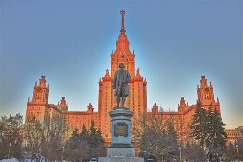 【莫斯科国立大学的秘密】俄罗斯最著名、最古老的大学隐藏着什么？_哔哩哔哩_bilibili