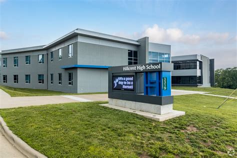Hillcrest High School in Springfield, MO - Homes.com