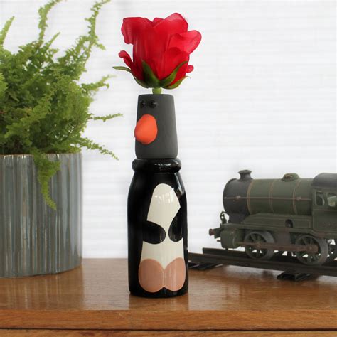 Feathers McGraw Merchandise | Shop Exclusive Gifts | Wallace & Gromit ...