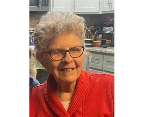 Violet Kaisershot Obituary (2024) - Le Center, MN - Le Sueur County News