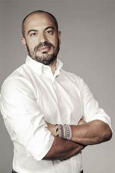 la gabbia la 7 la7 gianluigi paragone conduce la gabbia spot and web la gabbia la 7 la7 gianluigi paragone conduce la gabbia spot and web