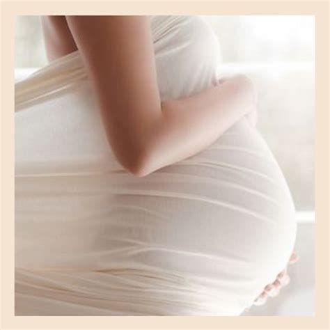 Pregnancy Dressing For Your Body Type | The Mommy Collective