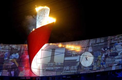图文-奥运会开幕式点火盛况 主火炬塔被点燃_其他_2008奥运站_新浪网