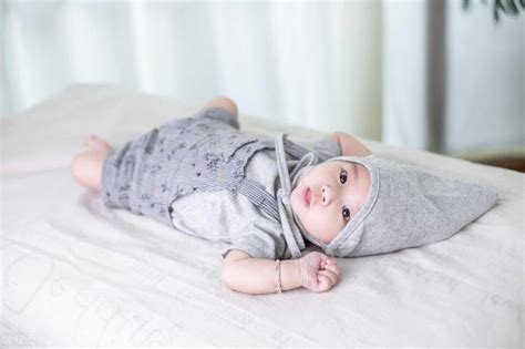 婴儿拍照服装 宝宝满月百天照道具出租 儿童摄影百日周岁衣服主题_施慧慧022819