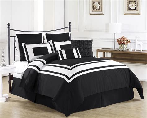 Black and White Bedding