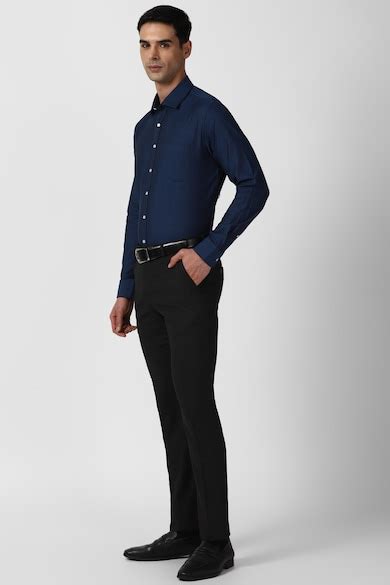 Buy Men White Regular Fit Check Full Sleeves Formal Shirt Online ...