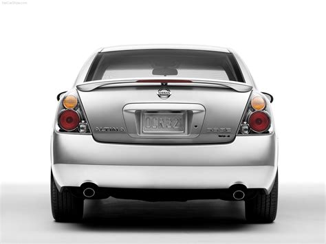 Nissan Altima (2004) - pictures, information & specs