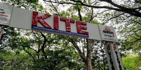 KITE distributes robotics kits to schools in Lakshadweep