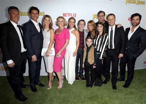 How Old Is The 'Fuller House' Cast? The 'Full House' Actors Seamlessly ...
