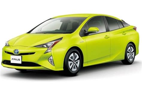 Toyota recalls 170 Prius Hybrids in India | Autocar Professional