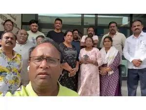 Indian tourists stranded in Bahrain seek govt's help amid escalating ...