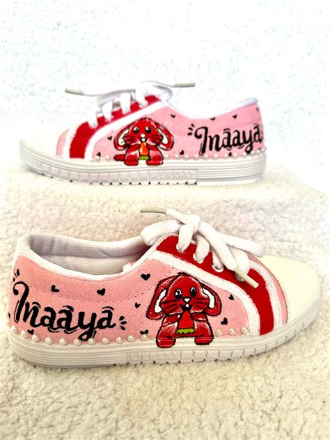 Handpainted Bunny Unisex Sneaker – www.findurescape.com