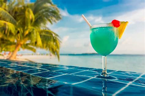 10 Best Beach Bars in Aruba - Enjoy Aruba Nightlife by the Beach - Go ...