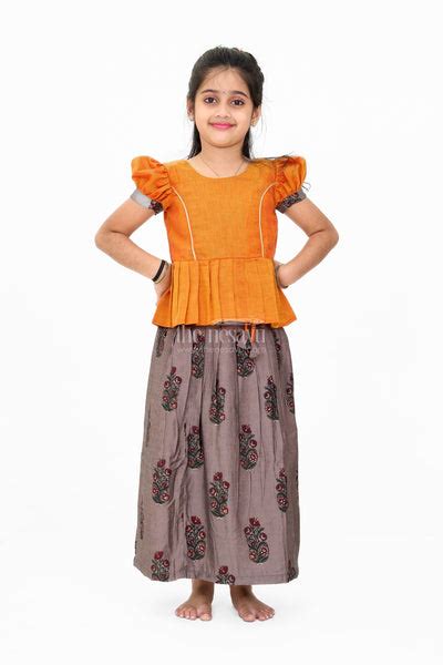 Nesavu Designer Kids Pattu Pavadai | Lehenga | Half Saree | Langa Voni ...